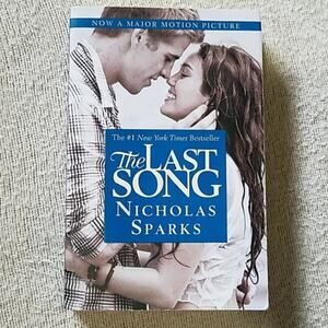 THE LAST SONG BY NICHOLAS SPARKS